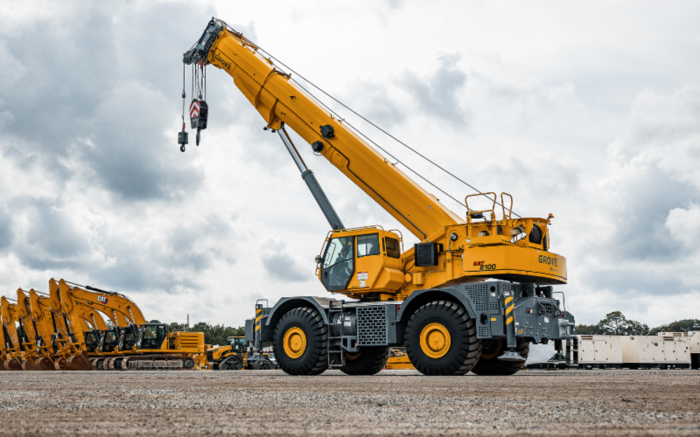 Grove rough-terrain crane and excavators on site